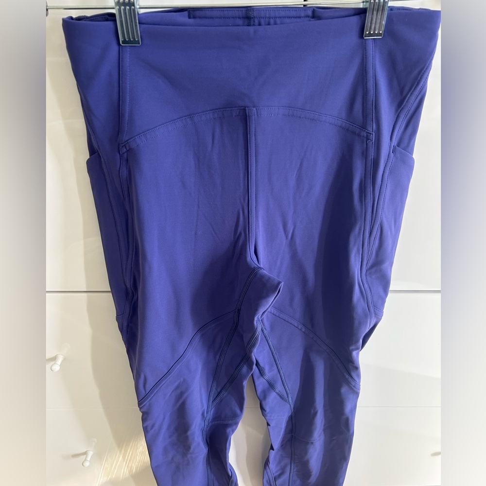 Lululemon All The Right Places Crop 23” Leggings Size 6